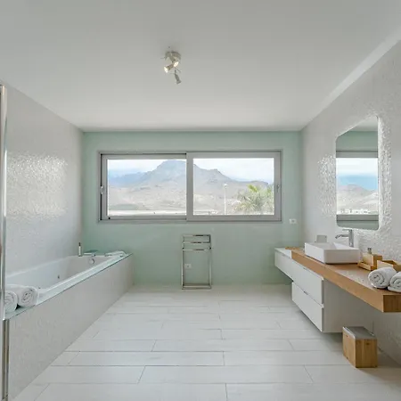 The Eagles Costa Adeje (Tenerife)