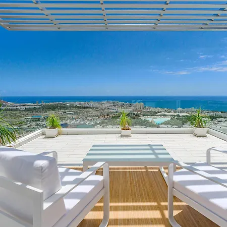 The Eagles Luxury Overlooking Siam Park Sleeps 14 Villa Costa Adeje (Tenerife)